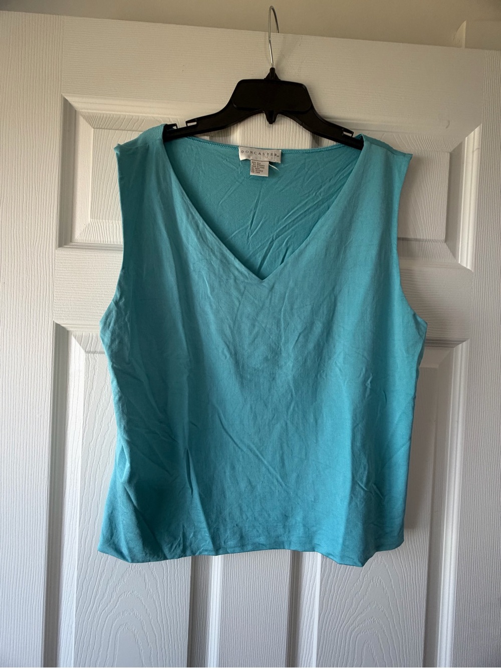 Silk Sleeveless V-Neck Tank Top - Turquoise